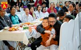 Bữa cơm tất niên đầm ấm của các bệnh nhân